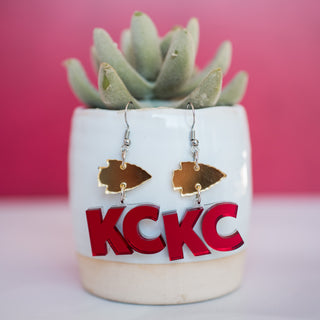 KC Arrowhead Drop Dangles Red & Gold Mirror