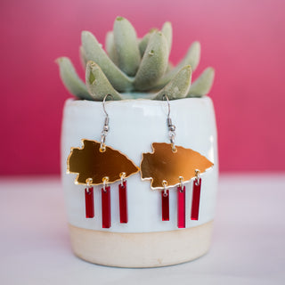 Shooting Arrowhead Dangles Red & Gold Mirror