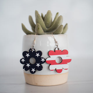 Medium Americana Flag Print Daisy Dangles 2