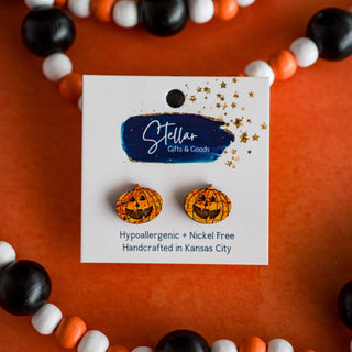 Distressed Jack O' Lantern Wood Studs