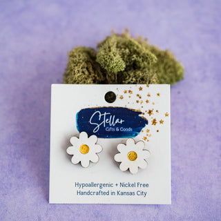 Hand Painted Daisy Studs
